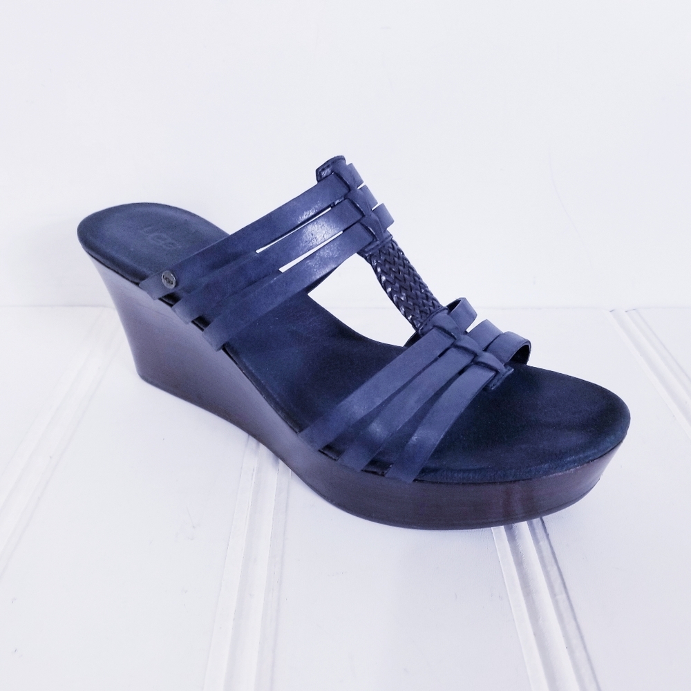 UGG Mattie Black Leather Strappy Wedge Platform Sandals Womens Size 9 Braided